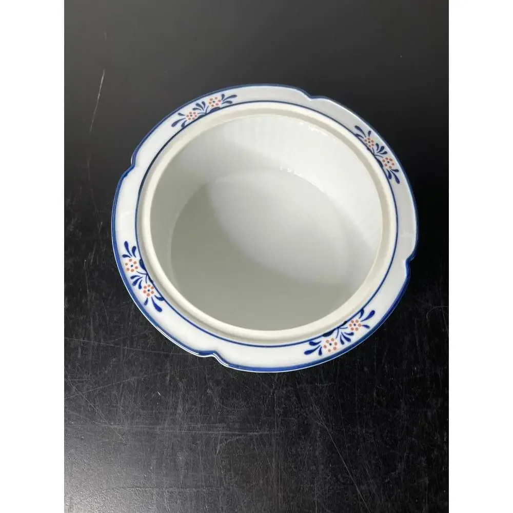 Dansk Maribo Pattern 7” Lidded Casserole Dish in‎ White w/ Blue & Pink